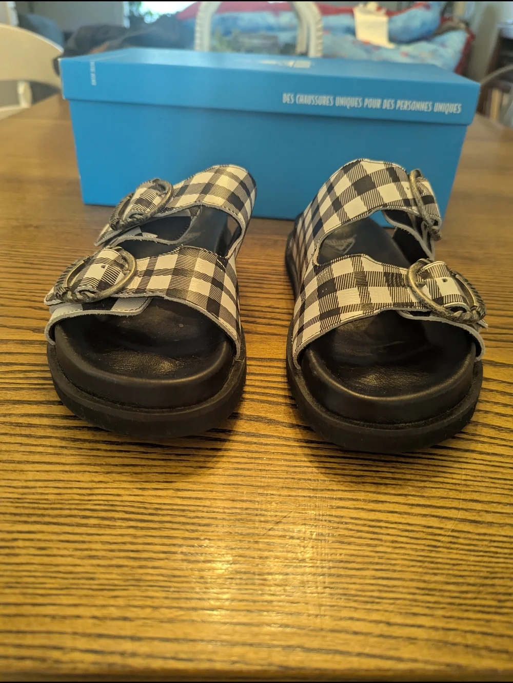 GUC John Fluevog Womens 8 Chillville Double Buckle Sandal Bunk Bed Plaid Heart